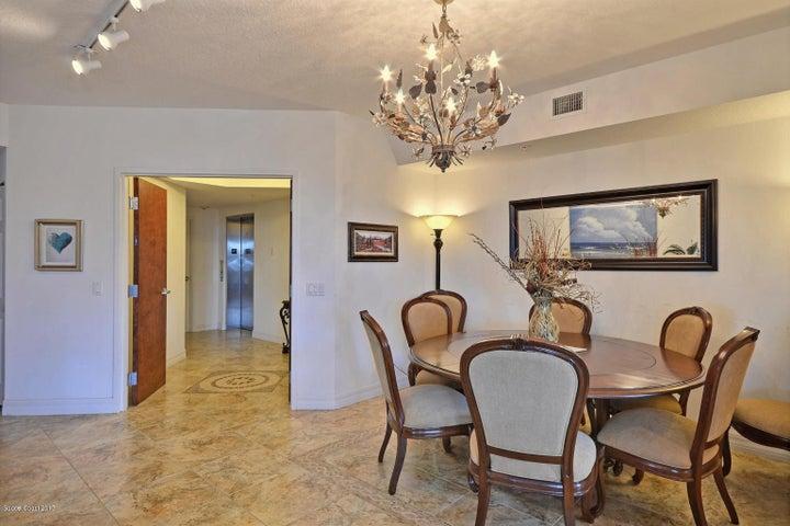 130 Warsteiner Way 204, Melbourne Beach, FL, 32951 photo 5