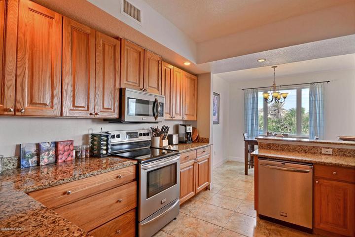 130 Warsteiner Way 204, Melbourne Beach, FL, 32951 photo 11