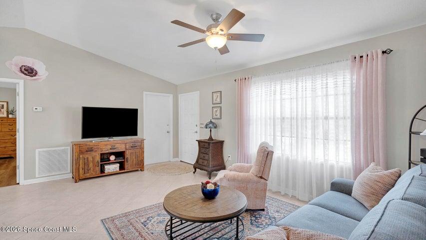 1080 Hammacher Avenue SW, Palm Bay, FL, 32908 photo 3