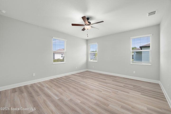 759 Americana Boulevard NW, Palm Bay, FL, 32907 photo 11