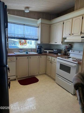 515 Royal Tern Drive N, Barefoot Bay, FL, 32976 photo 7