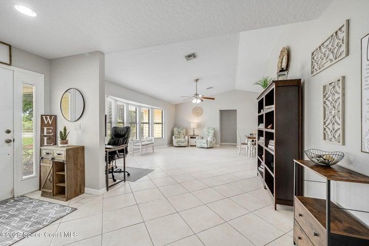 4500 Hunters Run Circle, Grant, FL, 32949 photo 11