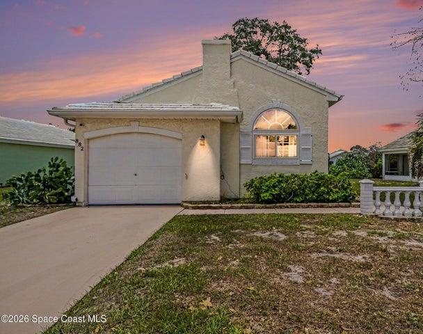 882 Wateroak Drive NE, Palm Bay