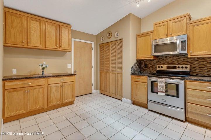 Plenty of Cabinet Space
