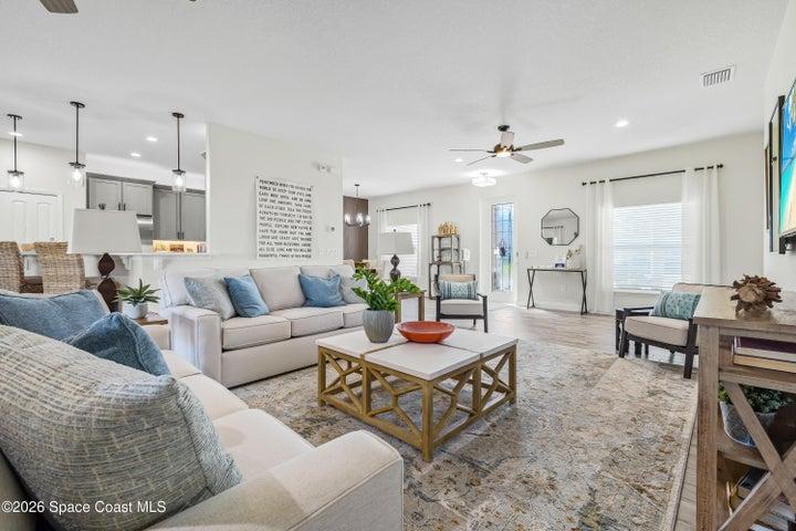 885 Starland Street SE, Palm Bay, FL, 32909 photo 4