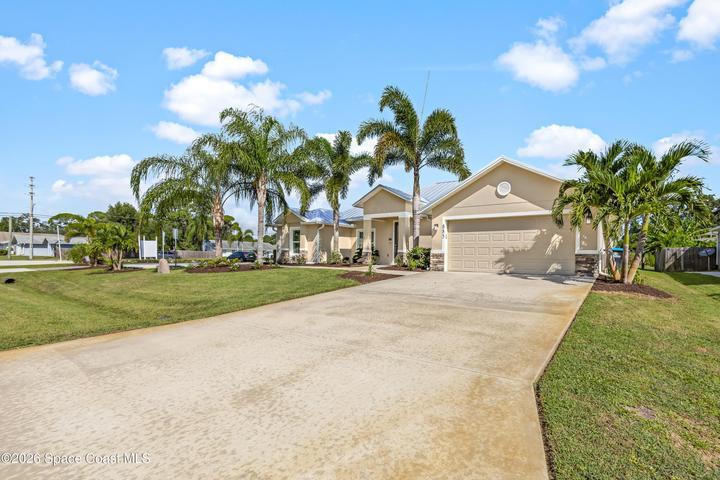 885 Starland Street SE, Palm Bay, FL, 32909 photo 2