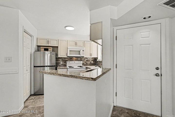 1801 Island Club Drive 577, Melbourne, FL, 32903 photo 6