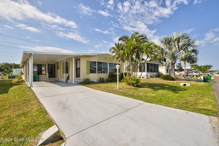 5351 Bannock Street, Micco, FL, 32976 photo 4
