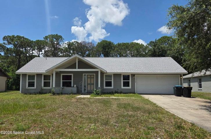 1738 Glenridge Street NW, Palm Bay