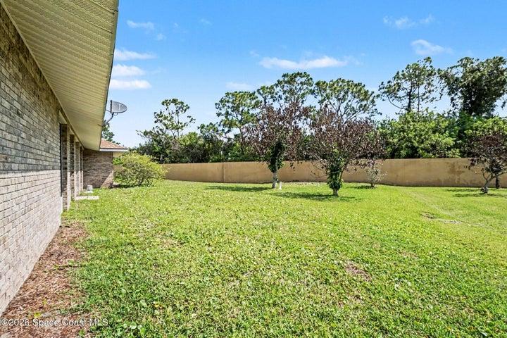 3663 Meadowlark Way, Melbourne, FL, 32904 photo 3