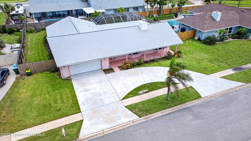215 Dogwood Avenue, Melbourne Beach, FL, 32951 photo 2