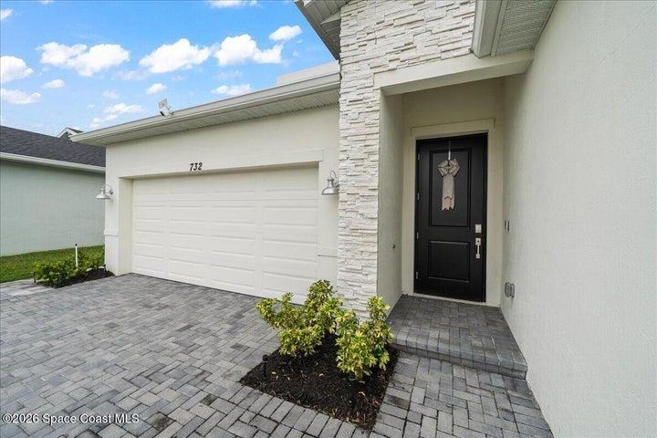 732 Veridian Circle NW, Palm Bay, FL, 32907 photo 2