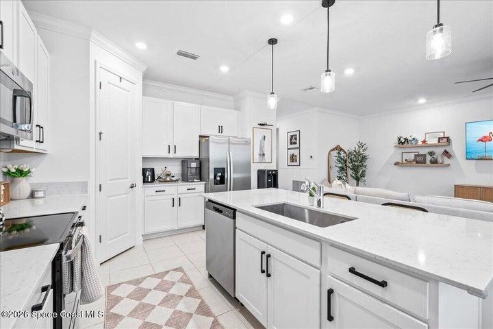 732 Veridian Circle NW, Palm Bay, FL, 32907 photo 9