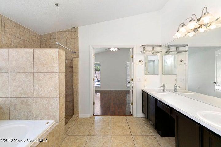 443 Cobblewood Drive, Rockledge, FL, 32955 photo 11