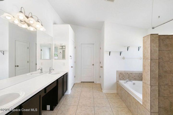 443 Cobblewood Drive, Rockledge, FL, 32955 photo 9