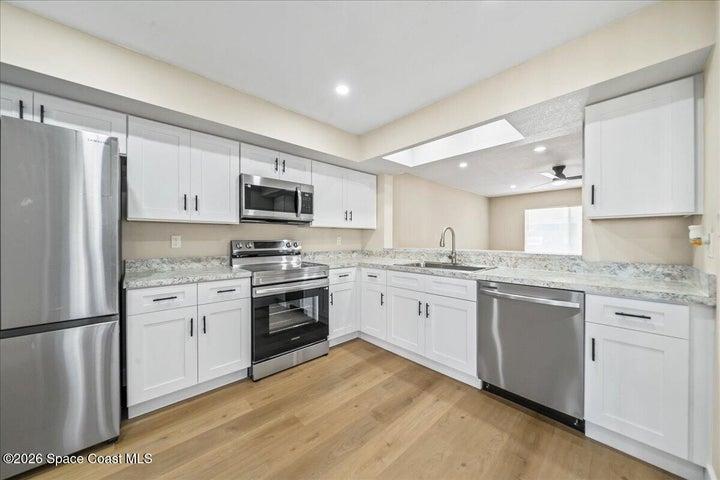 1882 Murrell Road I31, Rockledge, FL, 32955 photo 10