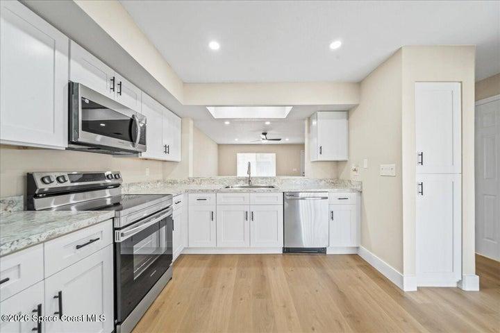1882 Murrell Road I31, Rockledge, FL, 32955 photo 11