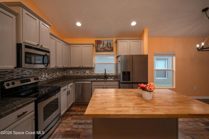 320 Wishing Well Circle SW, Palm Bay, FL, 32908 photo 48