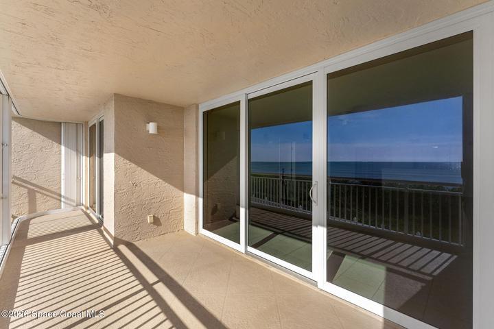 balcony to living room