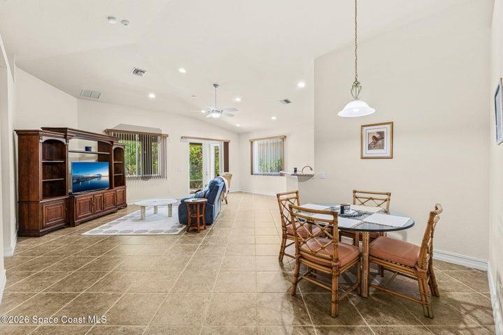 6223 Dorchester Way, Vero Beach, FL, 32966 photo 18