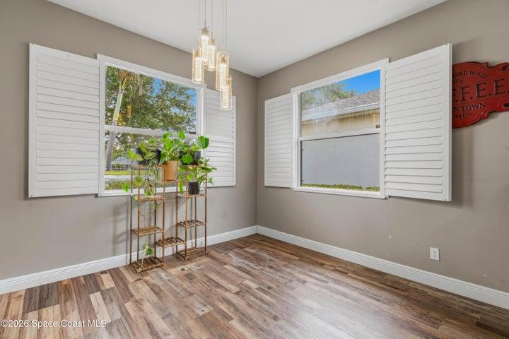 Breakfast nook