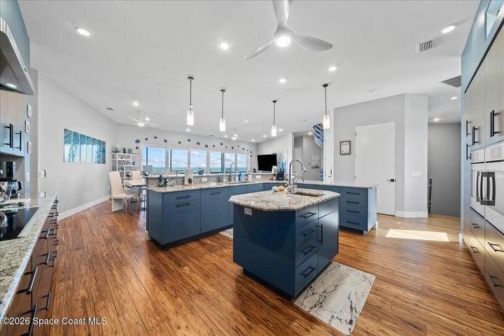 2nd floor kitchen