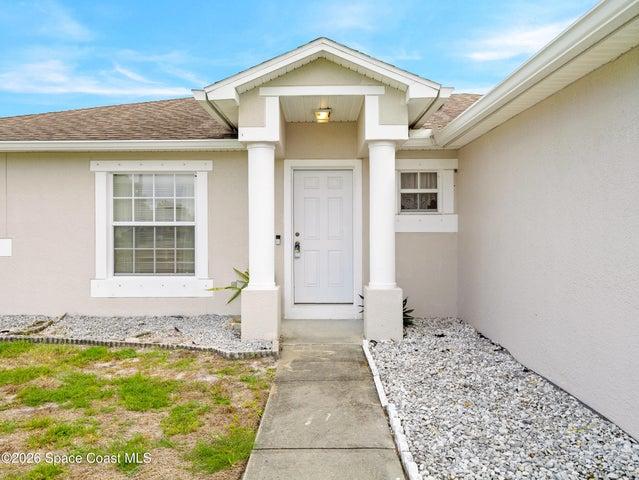 867 Fairhaven Street NE, Palm Bay, FL, 32907 photo 2