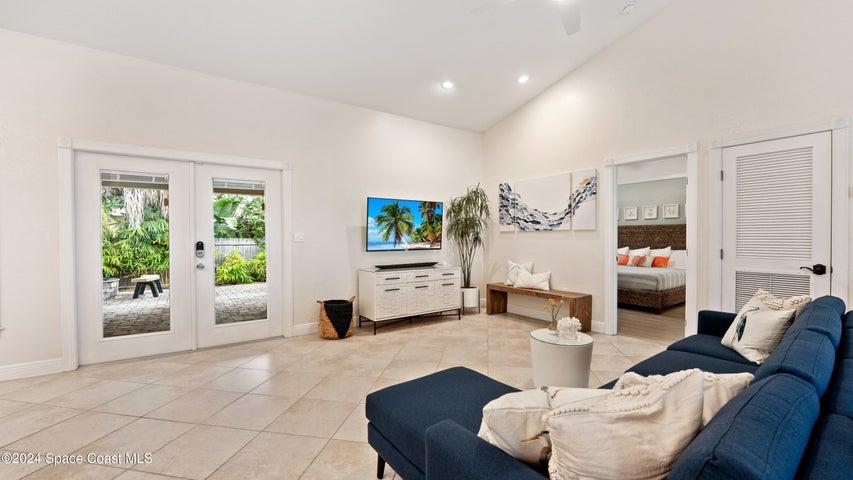 302 Corona Avenue, Cocoa Beach, FL, 32931 photo 3