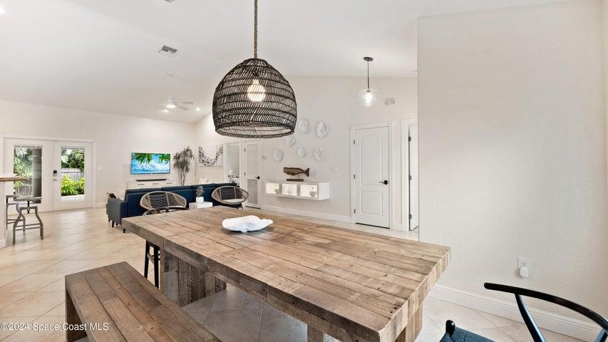 302 Corona Avenue, Cocoa Beach, FL, 32931 photo 7