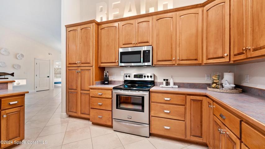 302 Corona Avenue, Cocoa Beach, FL, 32931 photo 11