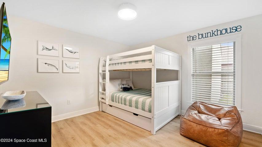 Bunk Bedroom