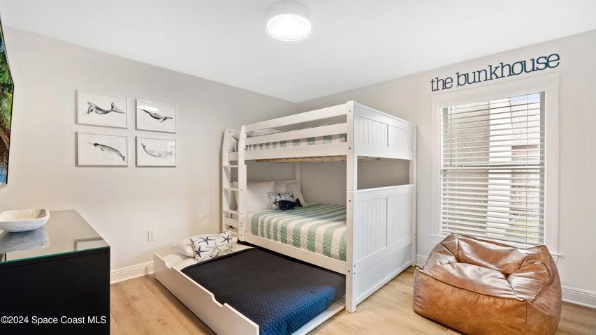 Bunk Bedroom
