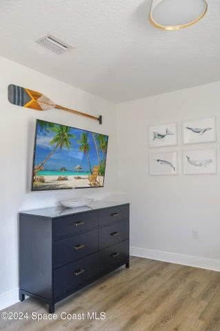 Bunk Bedroom