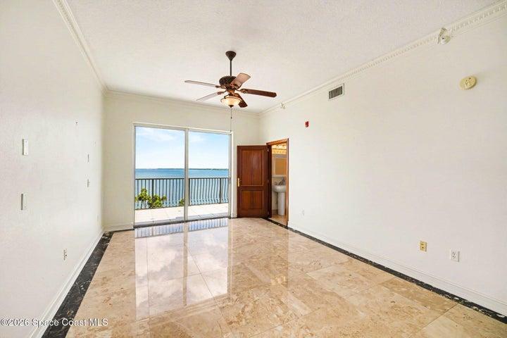 Guest Room with Terrace