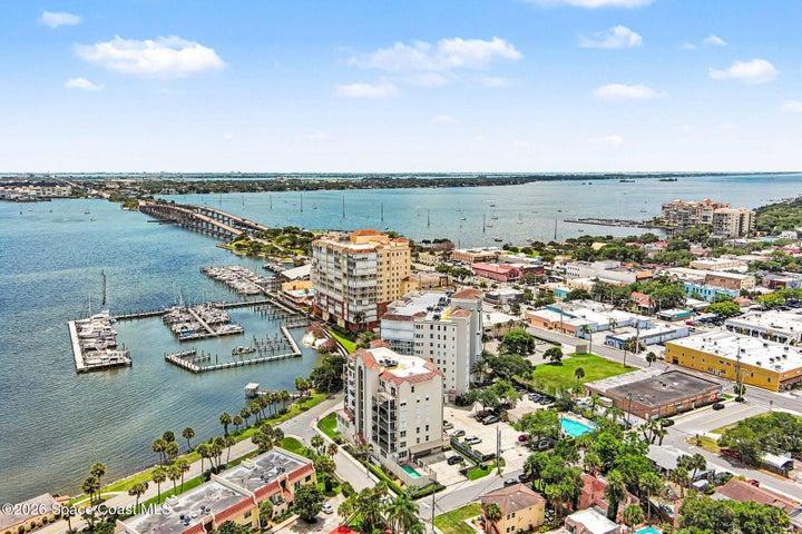 COCOA VILLAGE STUNNER!