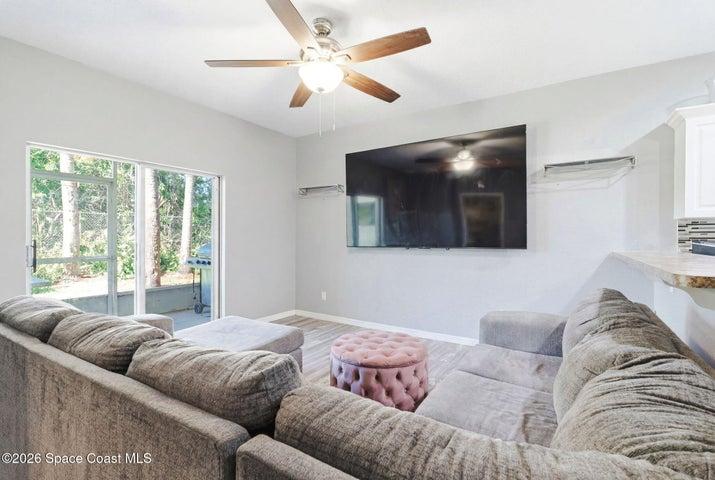 1045 Venetian Drive 102, Melbourne, FL, 32904 photo 12