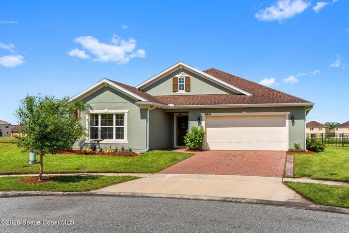 4851 Pearl Lake Court, Kissimmee