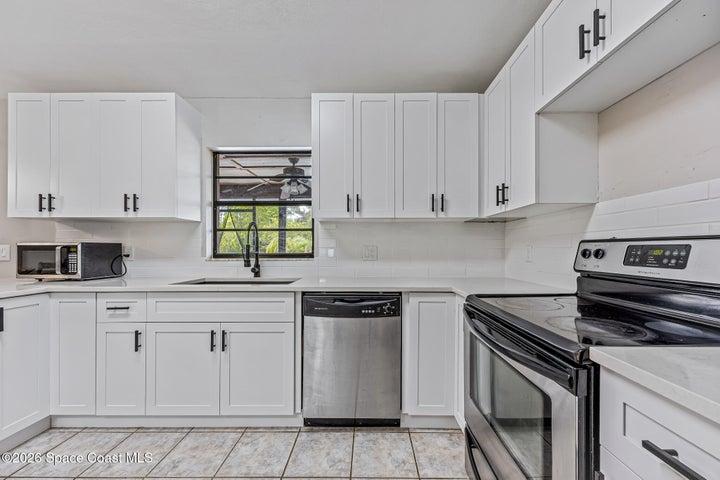 776 Beacon Street NW, Palm Bay, FL, 32907 photo 4