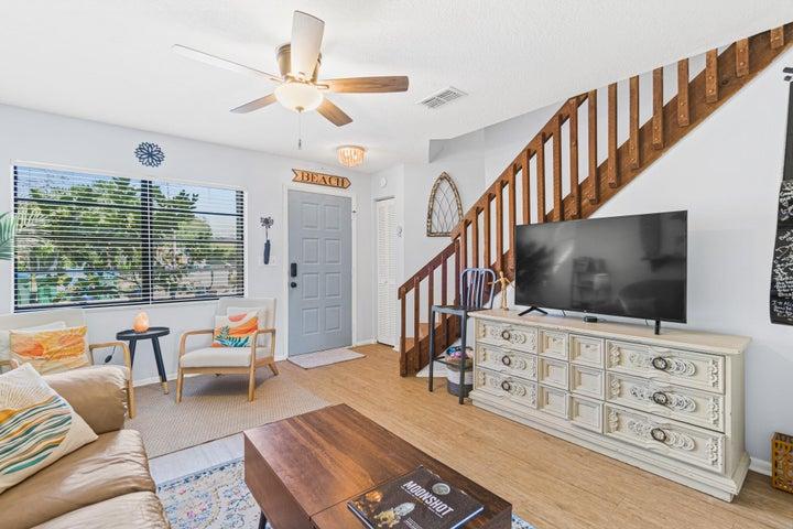 Fully-Furnished & Move-In Ready!
