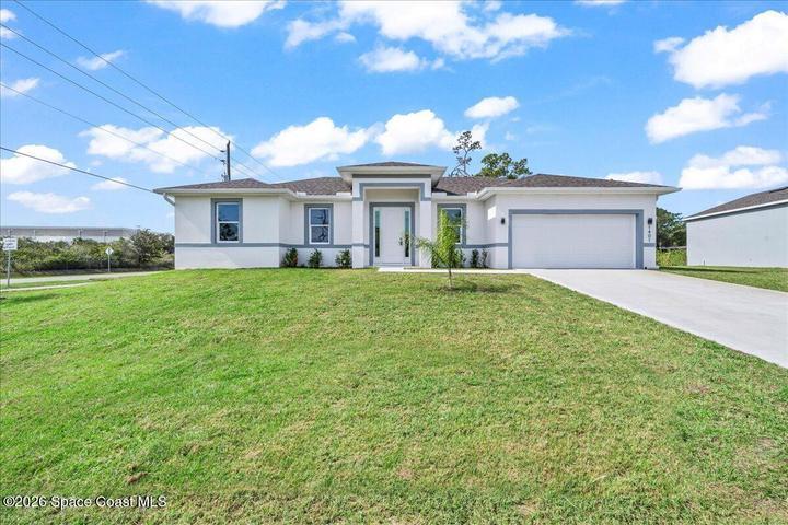2890 Madden Avenue SW, Palm Bay