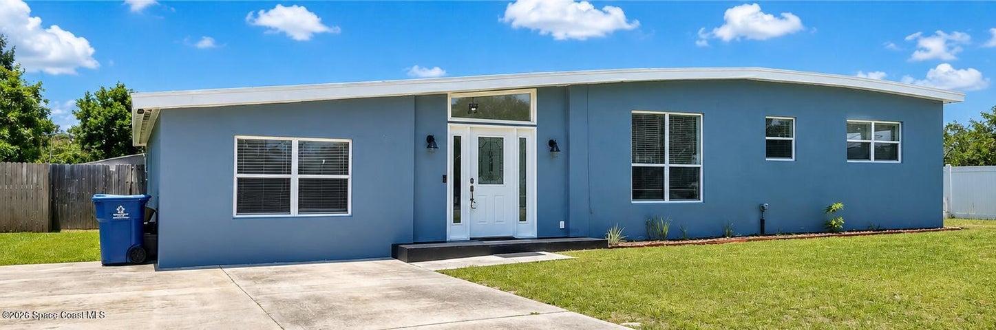 1064 Cabot Drive NE, Palm Bay