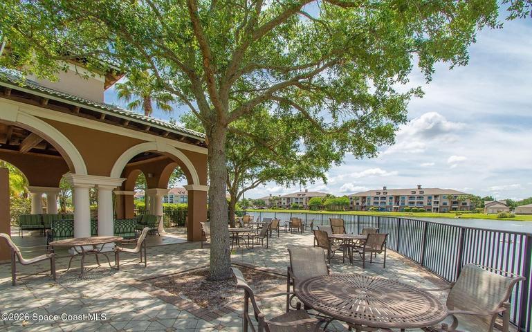 Great spot to relax, work or grab a bite...
