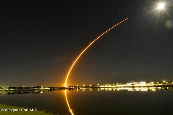 See Rocket Launches from your own Balcony!!!