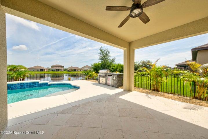 patio & pool