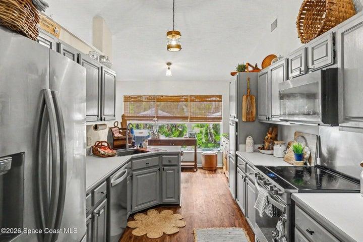 1051 Mandarin Drive NE, Palm Bay, FL, 32905 photo 10
