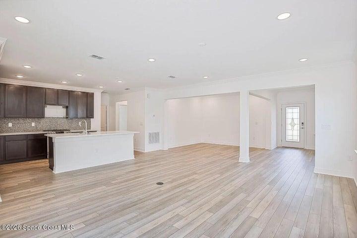 Model home - actual features may vary.