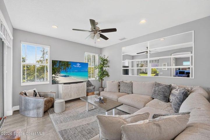 Large Living Area