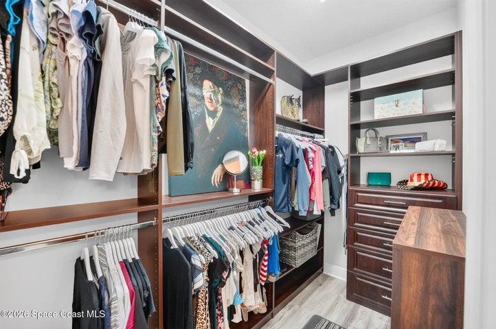 Custom Closet