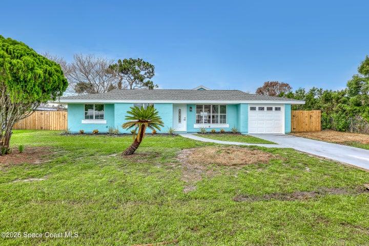 2010 Algeria Street NE, Palm Bay