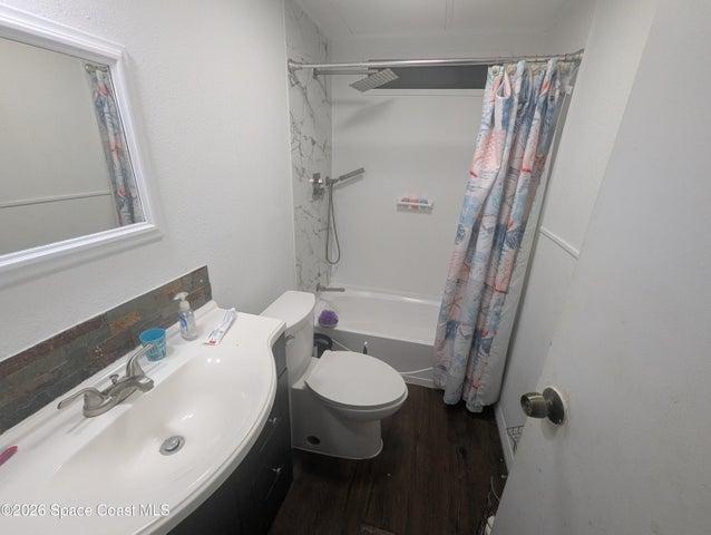 478 E Dolphin Circle E, Barefoot Bay, FL, 32976 photo 5